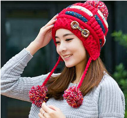 Women’s winter hat with earflap