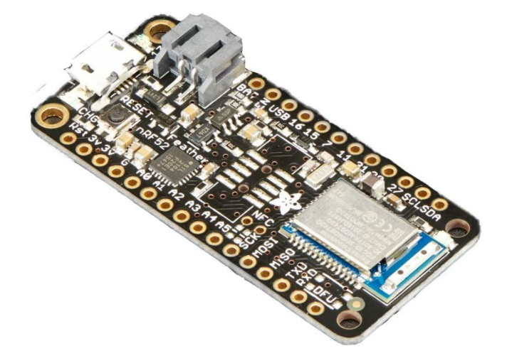 Adafruit Feather nRF52 Bluefruit Le