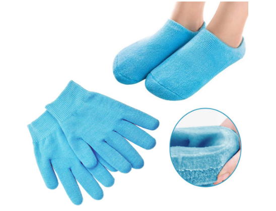 Pinkiou Moisturizing Gloves Socks Set