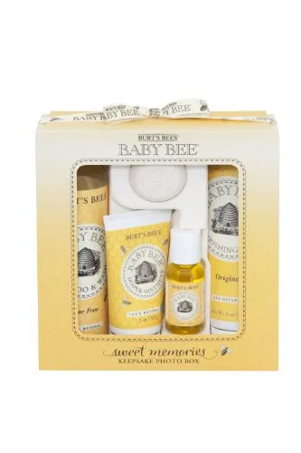 Burt's Bees Baby Sweet Memories Gift Set with Keepsake Photo Box, 4 Baby Products Γ’β¬β Shampoo & Wash, Lotion, Diaper Rash Ointment and Soap Burt's Bees Baby Sweet Memories Gift Set with Keepsake Photo Box, 4 Baby Products Γ’β¬β Shampoo & Wash, Lotion, Diaper Rash Ointment and Soap